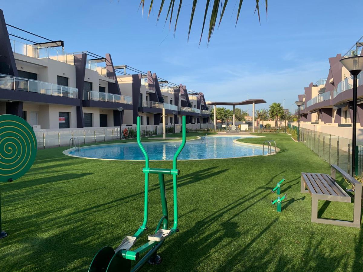 ピラール・デ・ラ・オラダダHiguericas 411 - Planta Baja - Vista Piscina - Cerca Playaアパートメント エクステリア 写真