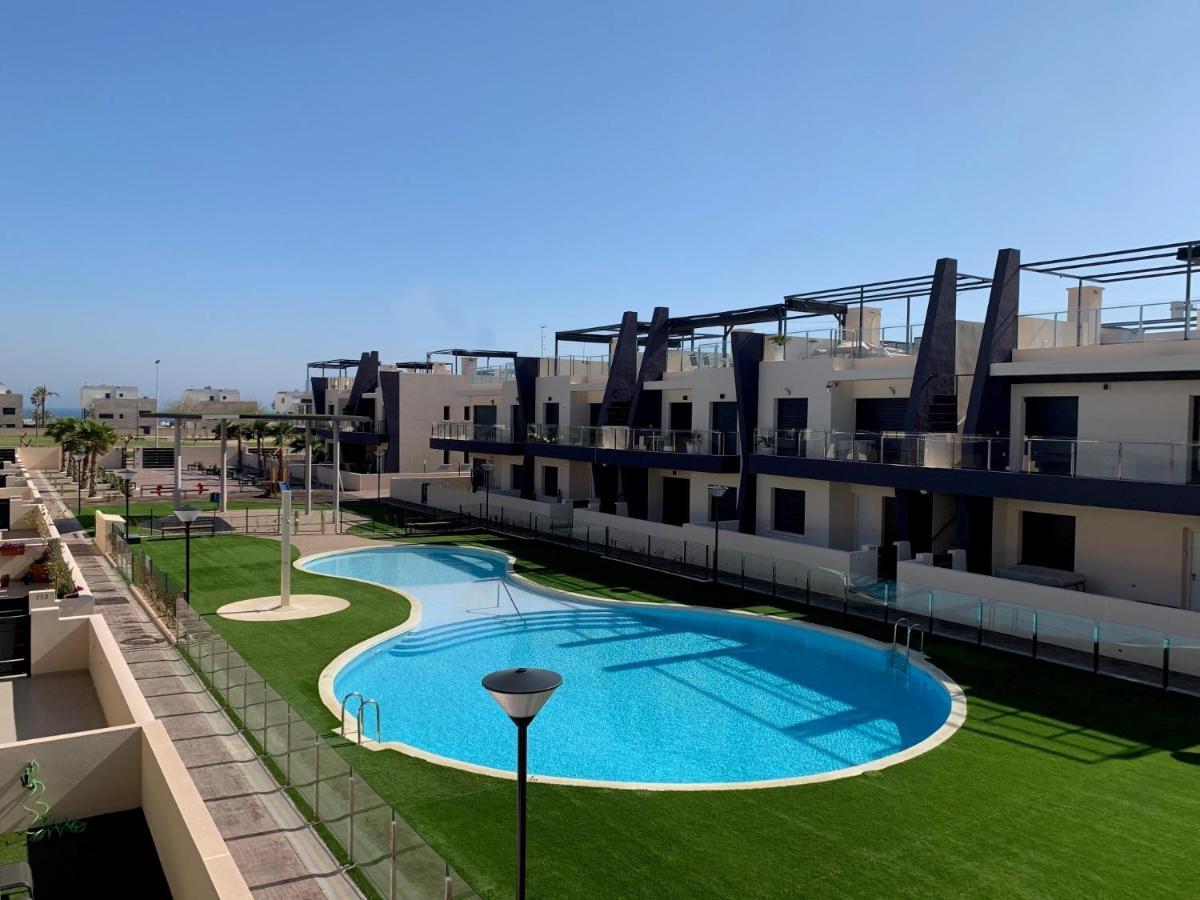 ピラール・デ・ラ・オラダダHiguericas 411 - Planta Baja - Vista Piscina - Cerca Playaアパートメント エクステリア 写真