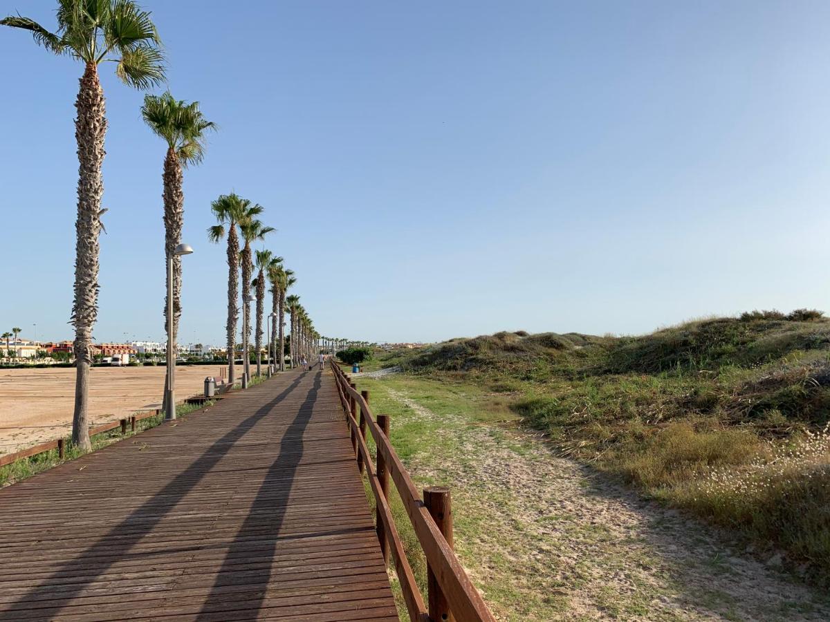 ピラール・デ・ラ・オラダダHiguericas 411 - Planta Baja - Vista Piscina - Cerca Playaアパートメント エクステリア 写真